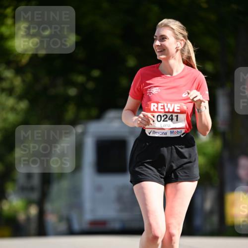 08.06.2024 - REWE Women's Run Dr. Thomas Lammeyer http://msf.ph/oto/6251143 09.06.2024 09:48:58 Laufen 0241 meine-sportfotos.de