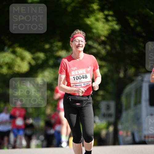 08.06.2024 - REWE Women's Run Dr. Thomas Lammeyer http://msf.ph/oto/6251156 09.06.2024 09:49:02 Laufen 10048 meine-sportfotos.de