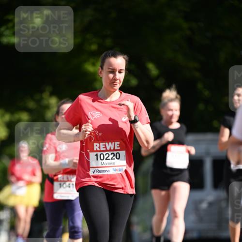 08.06.2024 - REWE Women's Run Dr. Thomas Lammeyer http://msf.ph/oto/6251191 09.06.2024 09:49:15 Laufen 1041, 10220 meine-sportfotos.de