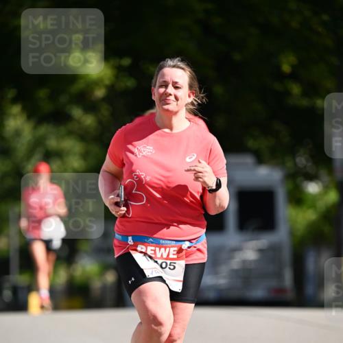 08.06.2024 - REWE Women's Run Dr. Thomas Lammeyer http://msf.ph/oto/6251227 09.06.2024 09:49:25 Laufen 05 meine-sportfotos.de