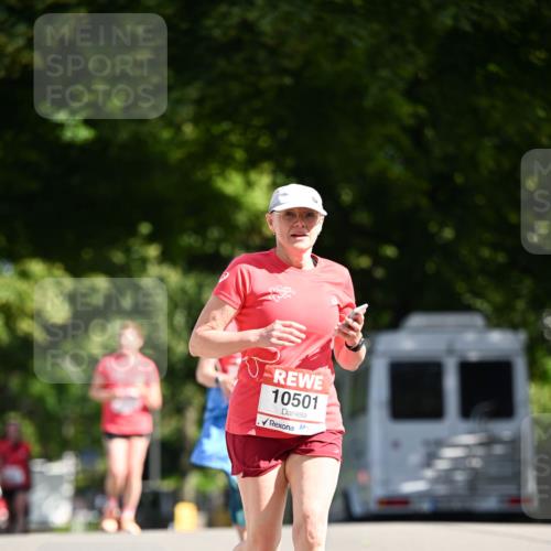 08.06.2024 - REWE Women's Run Dr. Thomas Lammeyer http://msf.ph/oto/6251271 09.06.2024 09:49:33 Laufen 10501 meine-sportfotos.de