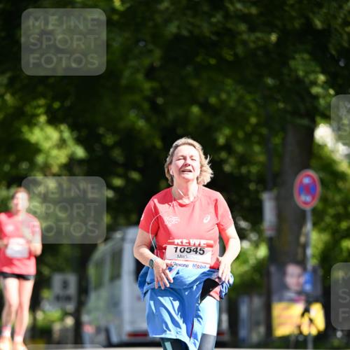 08.06.2024 - REWE Women's Run Dr. Thomas Lammeyer http://msf.ph/oto/6251287 09.06.2024 09:49:35 Laufen 10545 meine-sportfotos.de