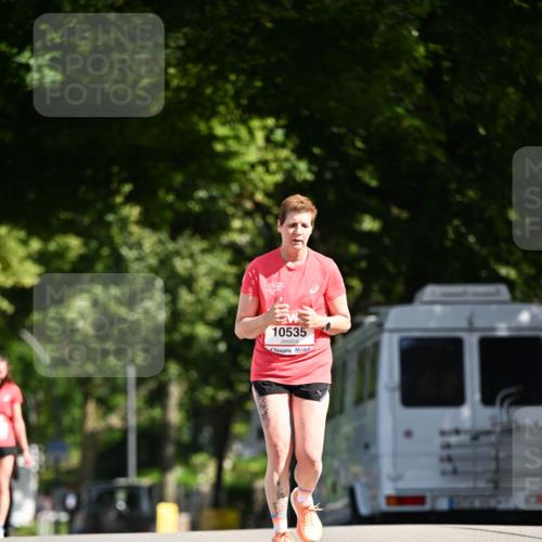 08.06.2024 - REWE Women's Run Dr. Thomas Lammeyer http://msf.ph/oto/6251296 09.06.2024 09:49:37 Laufen 10535 meine-sportfotos.de
