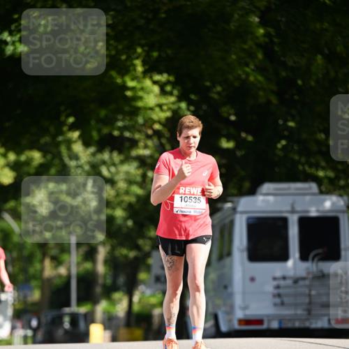 08.06.2024 - REWE Women's Run Dr. Thomas Lammeyer http://msf.ph/oto/6251297 09.06.2024 09:49:37 Laufen 10535 meine-sportfotos.de