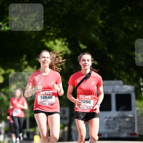 08.06.2024 - REWE Women's Run Dr. Thomas Lammeyer http://msf.ph/oto/6251325 09.06.2024 09:49:45 Laufen 10648, 9266 meine-sportfotos.de