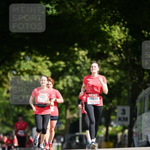 08.06.2024 - REWE Women's Run Dr. Thomas Lammeyer http://msf.ph/oto/6251340 09.06.2024 09:49:48 Laufen 10225, 10313, 3 meine-sportfotos.de