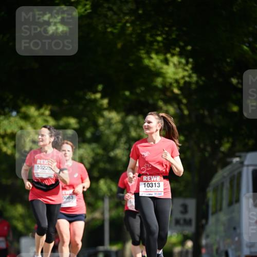 08.06.2024 - REWE Women's Run Dr. Thomas Lammeyer http://msf.ph/oto/6251341 09.06.2024 09:49:49 Laufen 10225, 10313, 3 meine-sportfotos.de