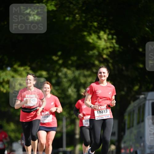 08.06.2024 - REWE Women's Run Dr. Thomas Lammeyer http://msf.ph/oto/6251344 09.06.2024 09:49:49 Laufen 225, 1008, 10313 meine-sportfotos.de
