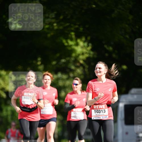 08.06.2024 - REWE Women's Run Dr. Thomas Lammeyer http://msf.ph/oto/6251355 09.06.2024 09:49:50 Laufen 1022, 1000, 10313 meine-sportfotos.de
