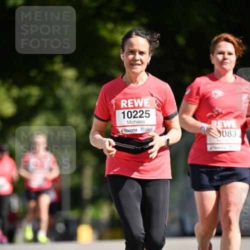 08.06.2024 - REWE Women's Run Dr. Thomas Lammeyer http://msf.ph/oto/6251386 09.06.2024 09:49:54 Laufen 10225, 083 meine-sportfotos.de