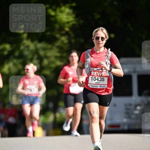 08.06.2024 - REWE Women's Run Dr. Thomas Lammeyer http://msf.ph/oto/6251408 09.06.2024 09:49:59 Laufen 10435 meine-sportfotos.de