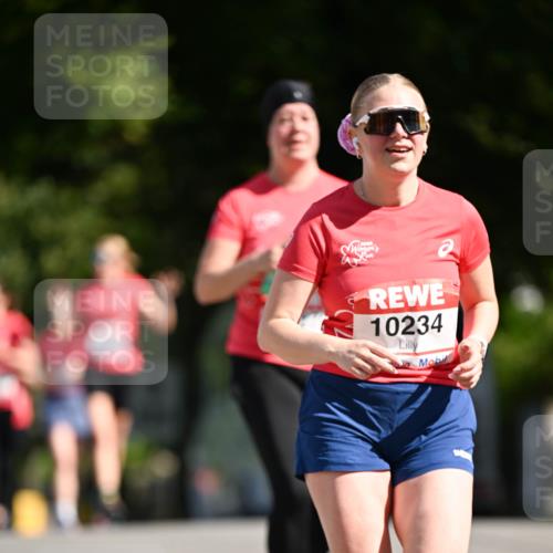 08.06.2024 - REWE Women's Run Dr. Thomas Lammeyer http://msf.ph/oto/6251458 09.06.2024 09:50:06 Laufen 10234 meine-sportfotos.de