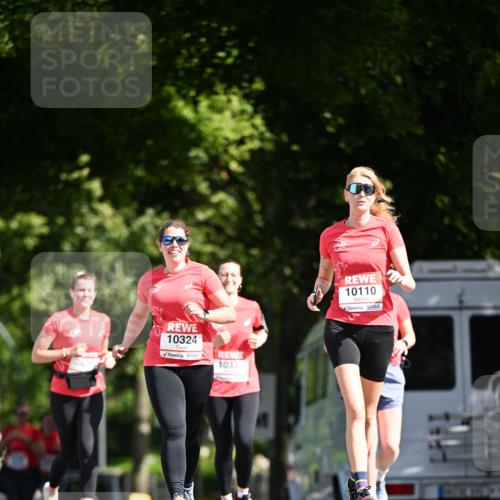 08.06.2024 - REWE Women's Run Dr. Thomas Lammeyer http://msf.ph/oto/6251476 09.06.2024 09:50:09 Laufen 10324, 1033, 10110 meine-sportfotos.de