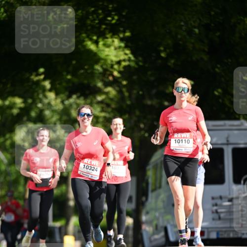 08.06.2024 - REWE Women's Run Dr. Thomas Lammeyer http://msf.ph/oto/6251477 09.06.2024 09:50:09 Laufen 10324, 1033, 10110 meine-sportfotos.de