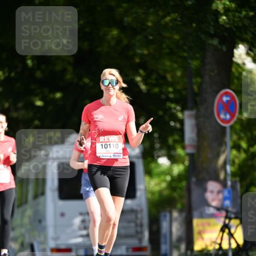08.06.2024 - REWE Women's Run Dr. Thomas Lammeyer http://msf.ph/oto/6251488 09.06.2024 09:50:10 Laufen 10110 meine-sportfotos.de