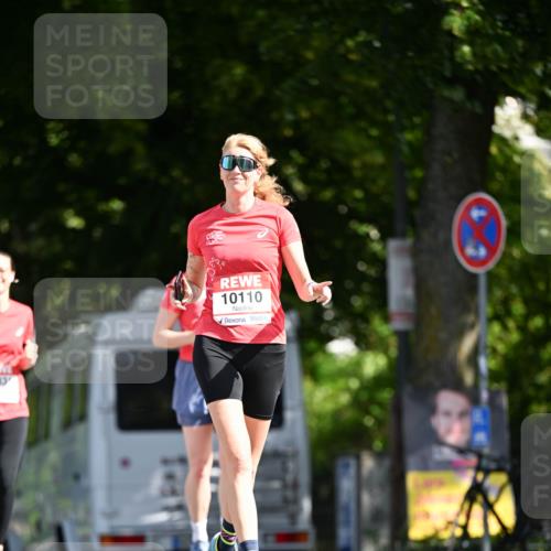 08.06.2024 - REWE Women's Run Dr. Thomas Lammeyer http://msf.ph/oto/6251489 09.06.2024 09:50:10 Laufen 10110 meine-sportfotos.de