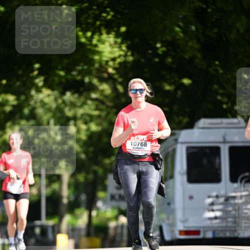08.06.2024 - REWE Women's Run Dr. Thomas Lammeyer http://msf.ph/oto/6251574 09.06.2024 09:50:21 Laufen 10768 meine-sportfotos.de
