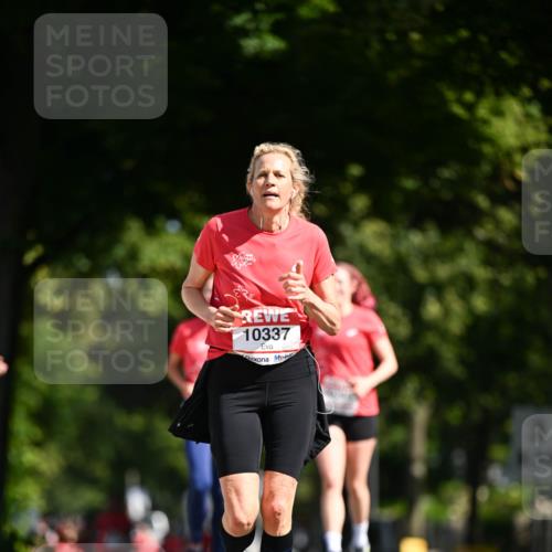 08.06.2024 - REWE Women's Run Dr. Thomas Lammeyer http://msf.ph/oto/6251589 09.06.2024 09:50:23 Laufen 10337 meine-sportfotos.de