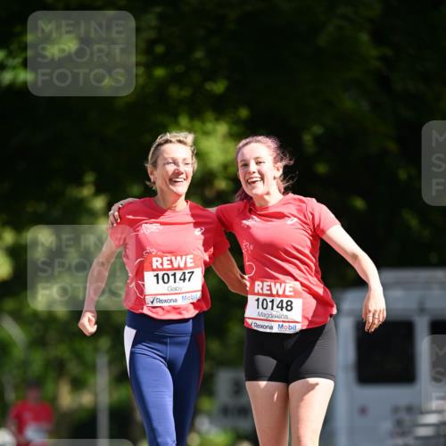 08.06.2024 - REWE Women's Run Dr. Thomas Lammeyer http://msf.ph/oto/6251621 09.06.2024 09:50:28 Laufen 10147, 10148 meine-sportfotos.de