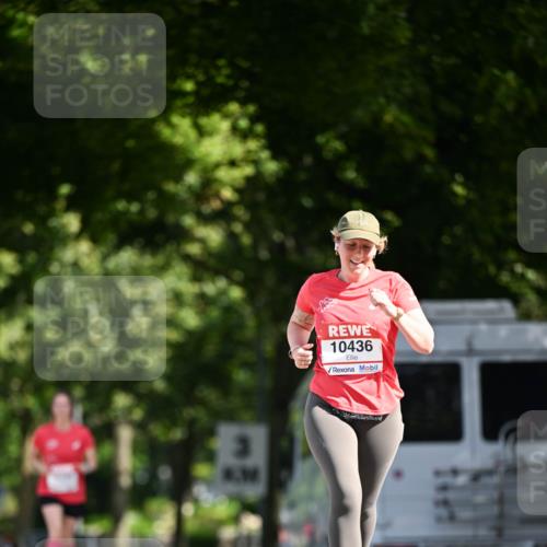 08.06.2024 - REWE Women's Run Dr. Thomas Lammeyer http://msf.ph/oto/6251648 09.06.2024 09:50:37 Laufen 10436 meine-sportfotos.de