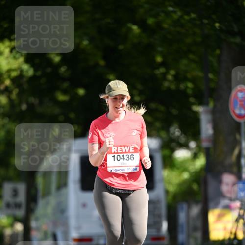 08.06.2024 - REWE Women's Run Dr. Thomas Lammeyer http://msf.ph/oto/6251659 09.06.2024 09:50:38 Laufen 10436 meine-sportfotos.de