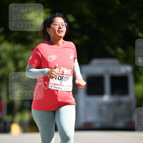 08.06.2024 - REWE Women's Run Dr. Thomas Lammeyer http://msf.ph/oto/6251689 09.06.2024 09:50:46 Laufen 10005 meine-sportfotos.de