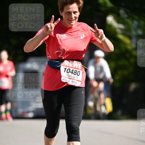 08.06.2024 - REWE Women's Run Dr. Thomas Lammeyer http://msf.ph/oto/6251778 09.06.2024 09:50:59 Laufen 10480 meine-sportfotos.de