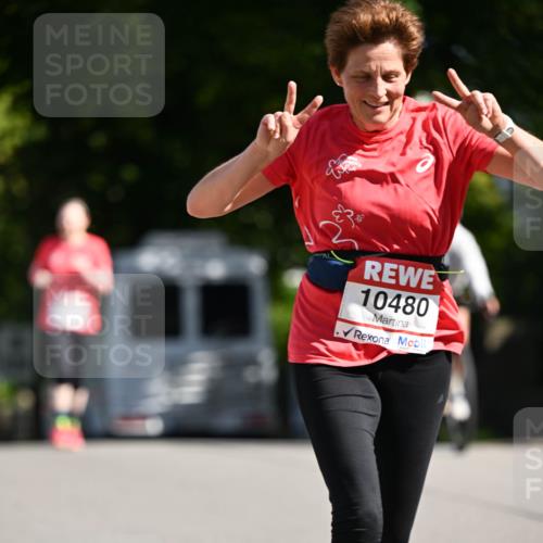 08.06.2024 - REWE Women's Run Dr. Thomas Lammeyer http://msf.ph/oto/6251782 09.06.2024 09:51:00 Laufen 10480 meine-sportfotos.de