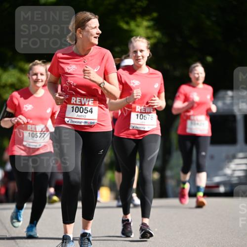 08.06.2024 - REWE Women's Run Dr. Thomas Lammeyer http://msf.ph/oto/6251790 09.06.2024 09:51:01 Laufen 10577, 10054, 10578 meine-sportfotos.de