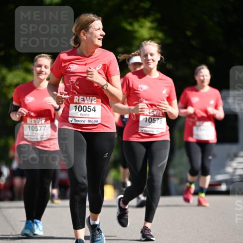 08.06.2024 - REWE Women's Run Dr. Thomas Lammeyer http://msf.ph/oto/6251792 09.06.2024 09:51:01 Laufen 10577, 10054, 10578 meine-sportfotos.de