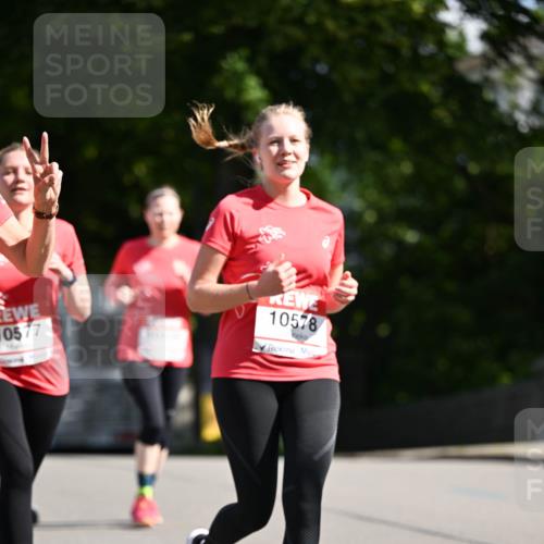08.06.2024 - REWE Women's Run Dr. Thomas Lammeyer http://msf.ph/oto/6251816 09.06.2024 09:51:03 Laufen 10577, 10578 meine-sportfotos.de