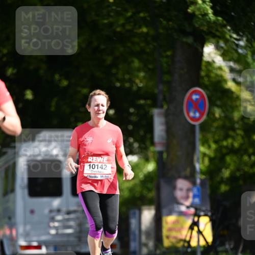 08.06.2024 - REWE Women's Run Dr. Thomas Lammeyer http://msf.ph/oto/6251856 09.06.2024 09:51:12 Laufen 10142 meine-sportfotos.de