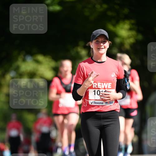 08.06.2024 - REWE Women's Run Dr. Thomas Lammeyer http://msf.ph/oto/6251900 09.06.2024 09:51:18 Laufen 10 meine-sportfotos.de