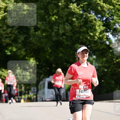 08.06.2024 - REWE Women's Run Dr. Thomas Lammeyer http://msf.ph/oto/6251959 09.06.2024 09:51:25 Laufen 10792 meine-sportfotos.de