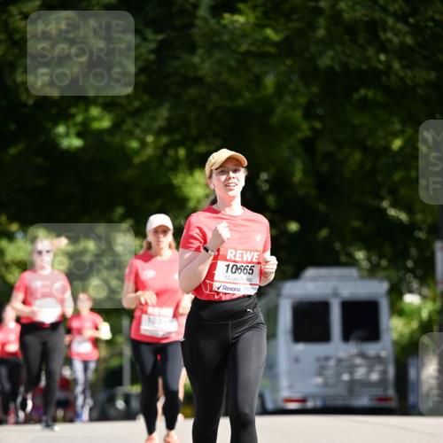 08.06.2024 - REWE Women's Run Dr. Thomas Lammeyer http://msf.ph/oto/6251984 09.06.2024 09:51:29 Laufen 10665 meine-sportfotos.de
