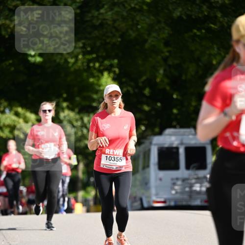 08.06.2024 - REWE Women's Run Dr. Thomas Lammeyer http://msf.ph/oto/6251997 09.06.2024 09:51:30 Laufen 10355 meine-sportfotos.de