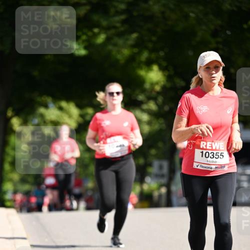 08.06.2024 - REWE Women's Run Dr. Thomas Lammeyer http://msf.ph/oto/6252009 09.06.2024 09:51:32 Laufen 10355 meine-sportfotos.de
