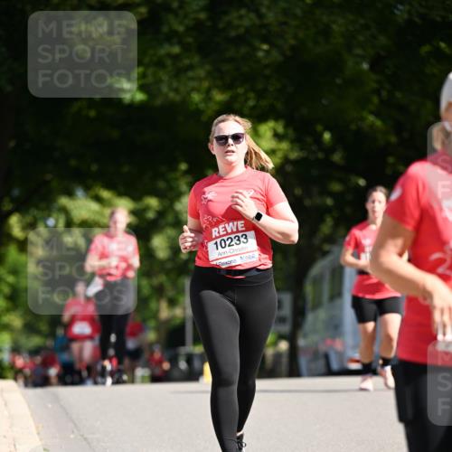 08.06.2024 - REWE Women's Run Dr. Thomas Lammeyer http://msf.ph/oto/6252018 09.06.2024 09:51:33 Laufen 10233 meine-sportfotos.de