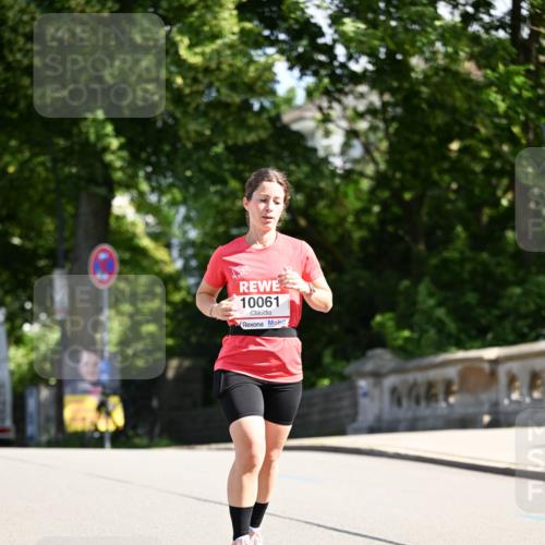08.06.2024 - REWE Women's Run Dr. Thomas Lammeyer http://msf.ph/oto/6252033 09.06.2024 09:51:37 Laufen 10061 meine-sportfotos.de