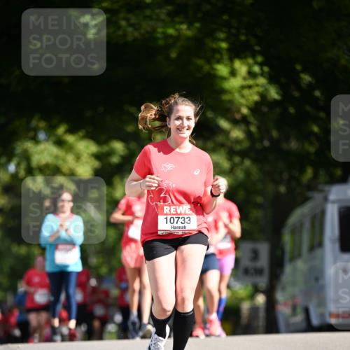 08.06.2024 - REWE Women's Run Dr. Thomas Lammeyer http://msf.ph/oto/6252068 09.06.2024 09:51:42 Laufen 10733 meine-sportfotos.de