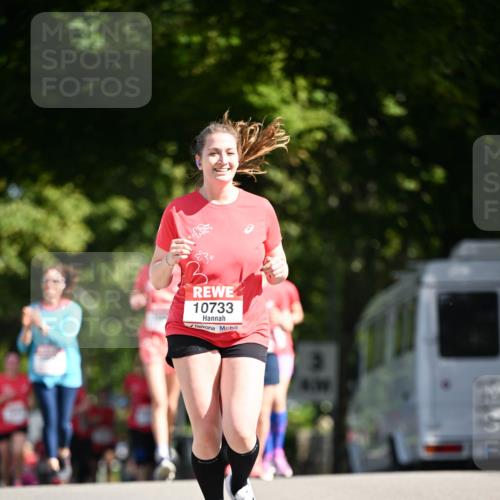 08.06.2024 - REWE Women's Run Dr. Thomas Lammeyer http://msf.ph/oto/6252072 09.06.2024 09:51:43 Laufen 10733 meine-sportfotos.de