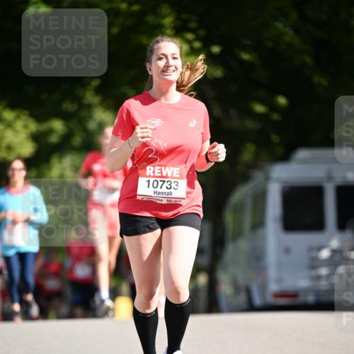 08.06.2024 - REWE Women's Run Dr. Thomas Lammeyer http://msf.ph/oto/6252082 09.06.2024 09:51:43 Laufen 10733 meine-sportfotos.de