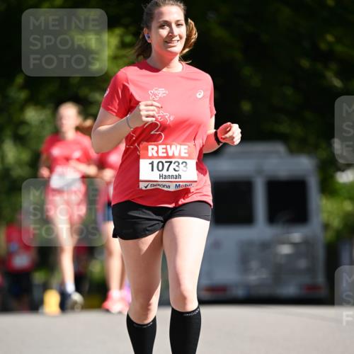 08.06.2024 - REWE Women's Run Dr. Thomas Lammeyer http://msf.ph/oto/6252091 09.06.2024 09:51:44 Laufen 10733 meine-sportfotos.de