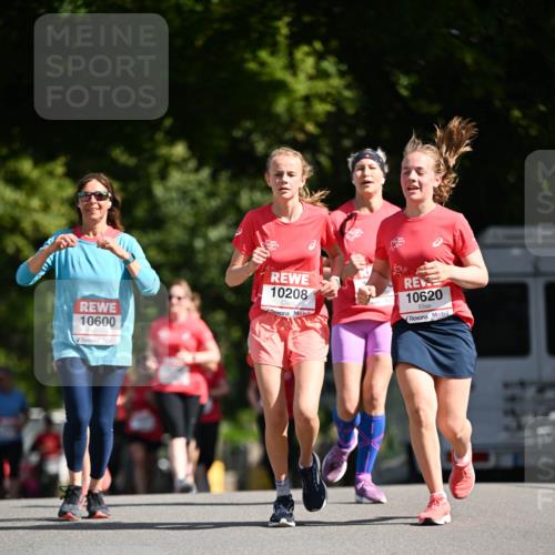 08.06.2024 - REWE Women's Run Dr. Thomas Lammeyer http://msf.ph/oto/6252106 09.06.2024 09:51:46 Laufen 10600, 10208, 10620 meine-sportfotos.de