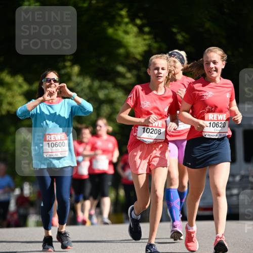 08.06.2024 - REWE Women's Run Dr. Thomas Lammeyer http://msf.ph/oto/6252118 09.06.2024 09:51:47 Laufen 10600, 10208, 10620 meine-sportfotos.de