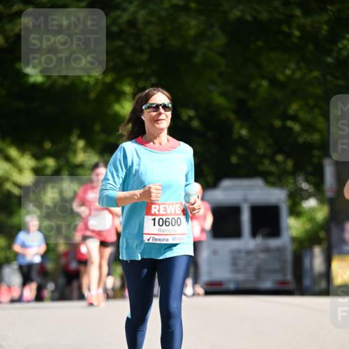 08.06.2024 - REWE Women's Run Dr. Thomas Lammeyer http://msf.ph/oto/6252142 09.06.2024 09:51:50 Laufen 10600 meine-sportfotos.de