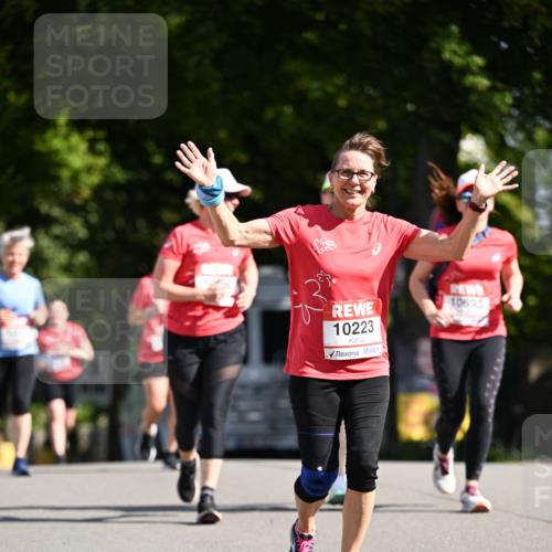 08.06.2024 - REWE Women's Run Dr. Thomas Lammeyer http://msf.ph/oto/6252188 09.06.2024 09:51:55 Laufen 10223, 10695 meine-sportfotos.de