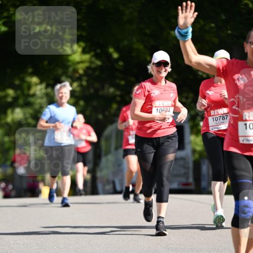 08.06.2024 - REWE Women's Run Dr. Thomas Lammeyer http://msf.ph/oto/6252189 09.06.2024 09:51:56 Laufen 10694, 10787, 10 meine-sportfotos.de