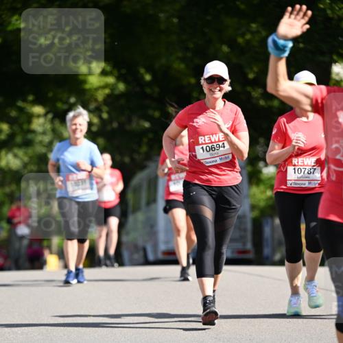 08.06.2024 - REWE Women's Run Dr. Thomas Lammeyer http://msf.ph/oto/6252192 09.06.2024 09:51:56 Laufen 10694, 10787 meine-sportfotos.de