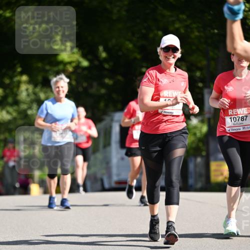 08.06.2024 - REWE Women's Run Dr. Thomas Lammeyer http://msf.ph/oto/6252197 09.06.2024 09:51:57 Laufen 10787 meine-sportfotos.de